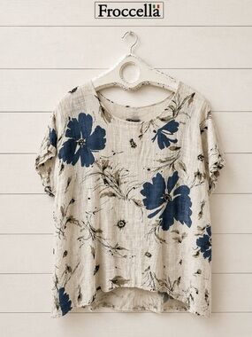 FROCCELLA – Floral Crinkled Top – Est. Size M to XL